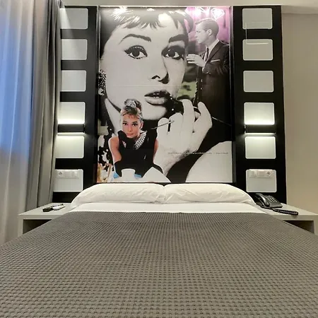 Hotel Cervantes 2*