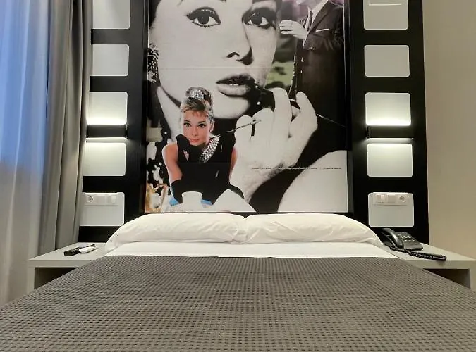 Hotel Paula Films Collection 2*